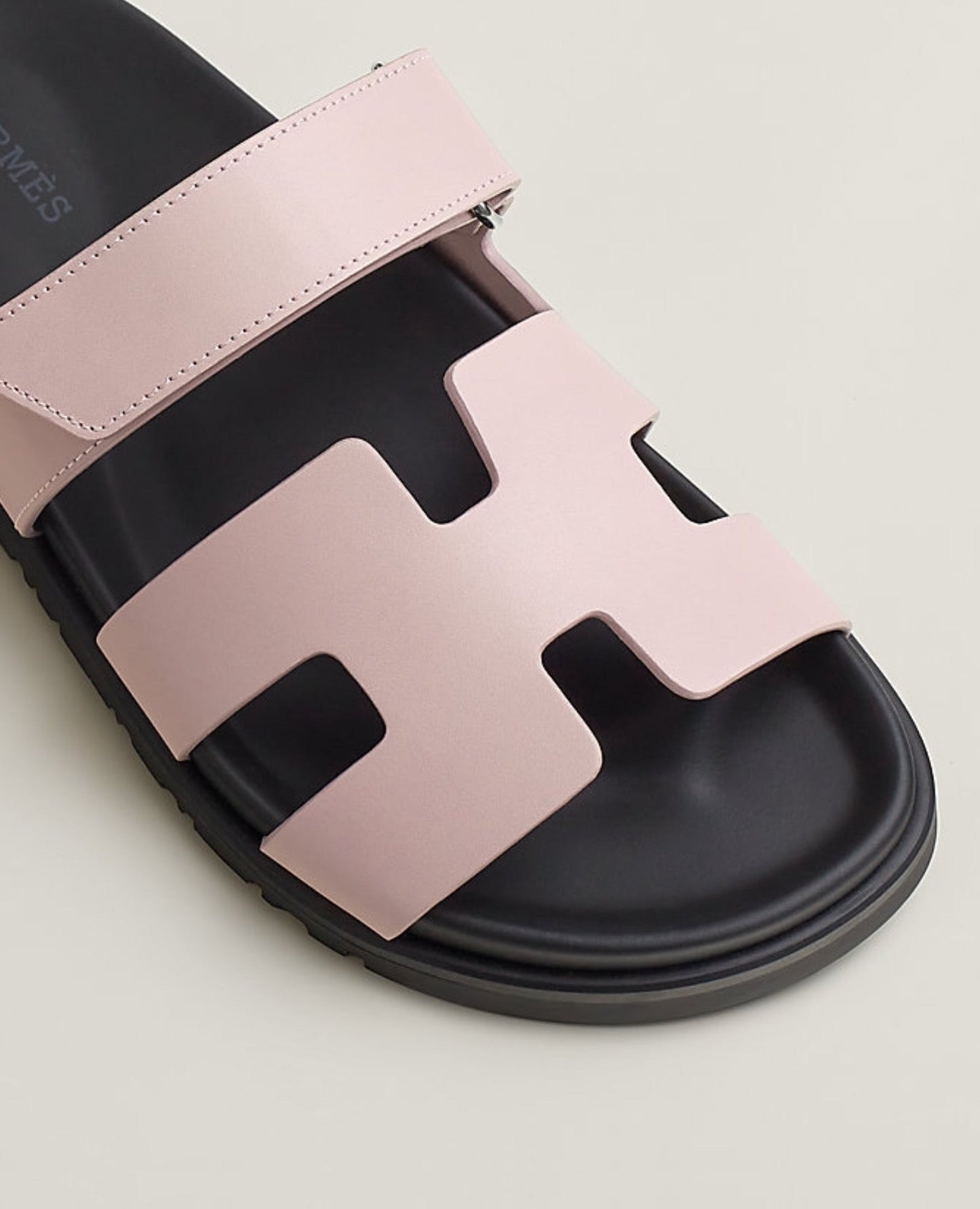Hermès Chypre sandal Rose Cancan