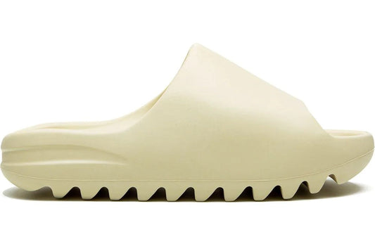 Yeezy Slides "Bone"
